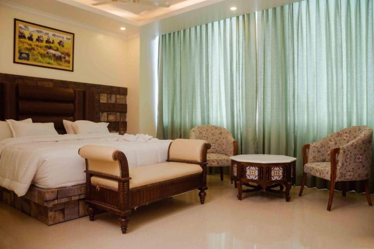 Hotel Grand Lotus Dimāpur Exteriör bild
